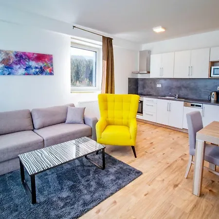 Aparthotel Klinovec Views Loučná pod Klínovcem