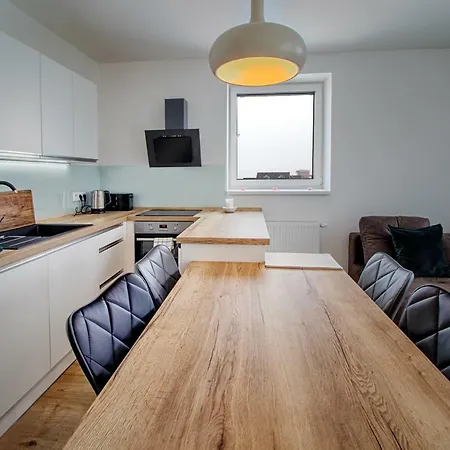 Ξενοδοχείο με διαμερίσματα Klinovec Views