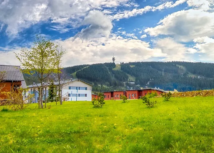 Klinovec Views Aparthotel 4*